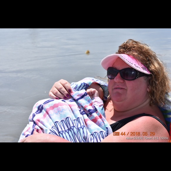 Meet your Posher, Danielle - Picture 1 of 1